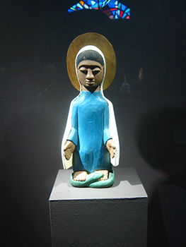 George Bandele (Nigeria, 1910–1995), Virgin Mary, 1960s, wood and pigment.